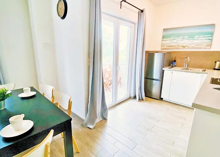 - Maslenik -appartement 65 M2 Et Piscine Апартаменты *