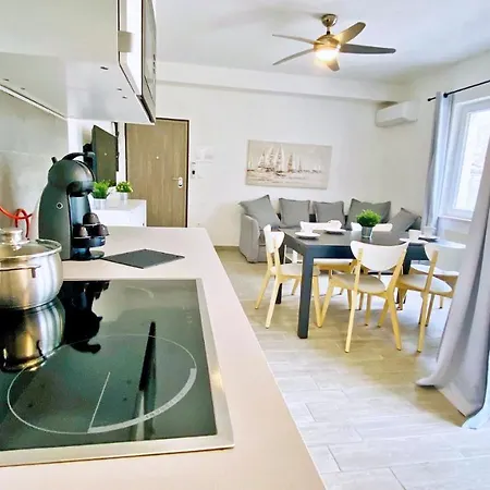 - Maslenik -appartement 65 M2 Et Piscine Διαμέρισμα